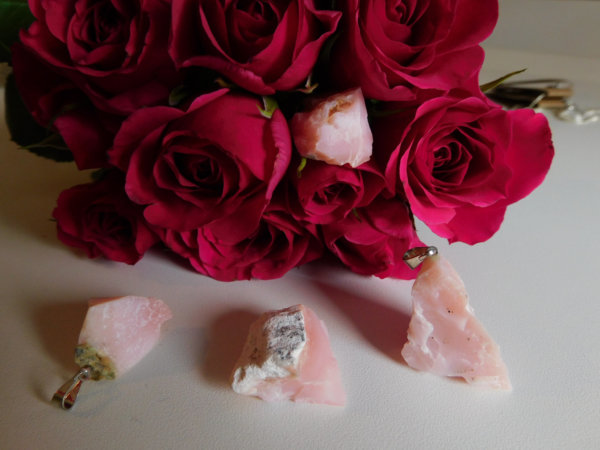 Rosa Opal Anhänger